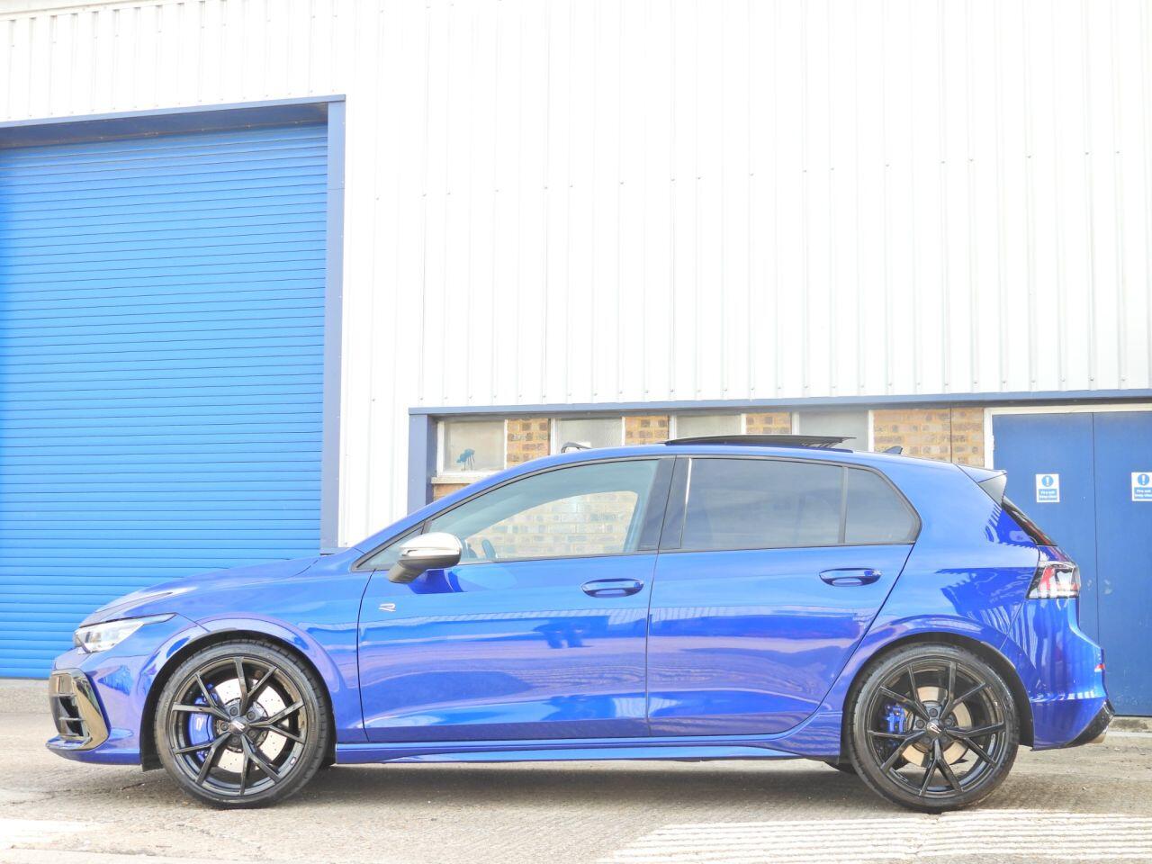 Volkswagen Golf view 21