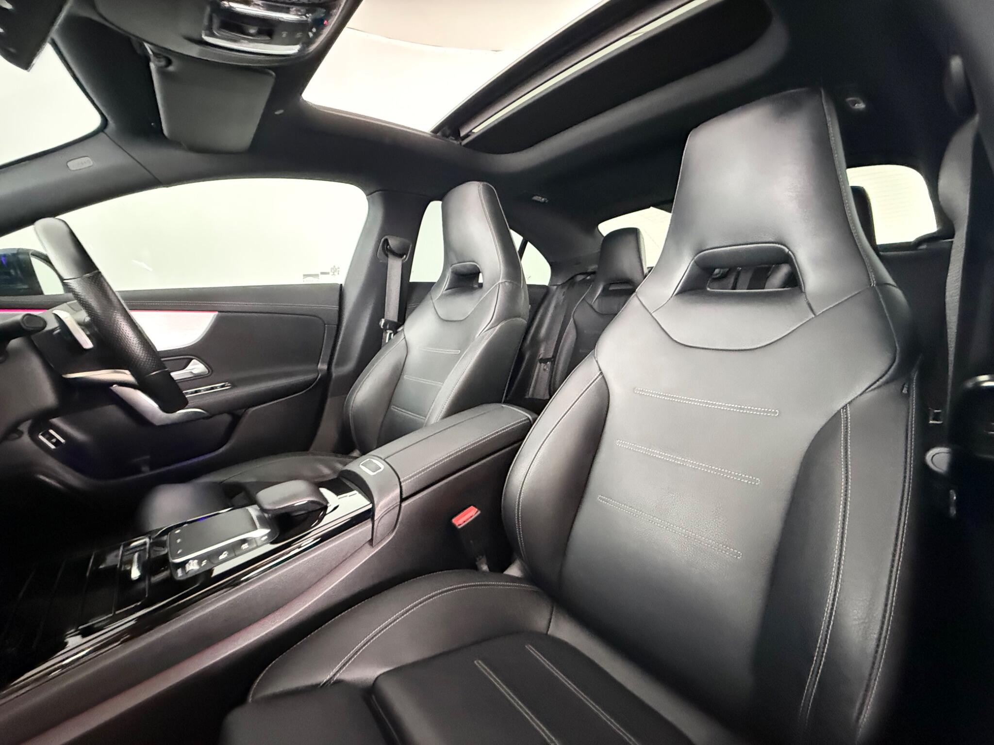 Mercedes-Benz CLA view 32