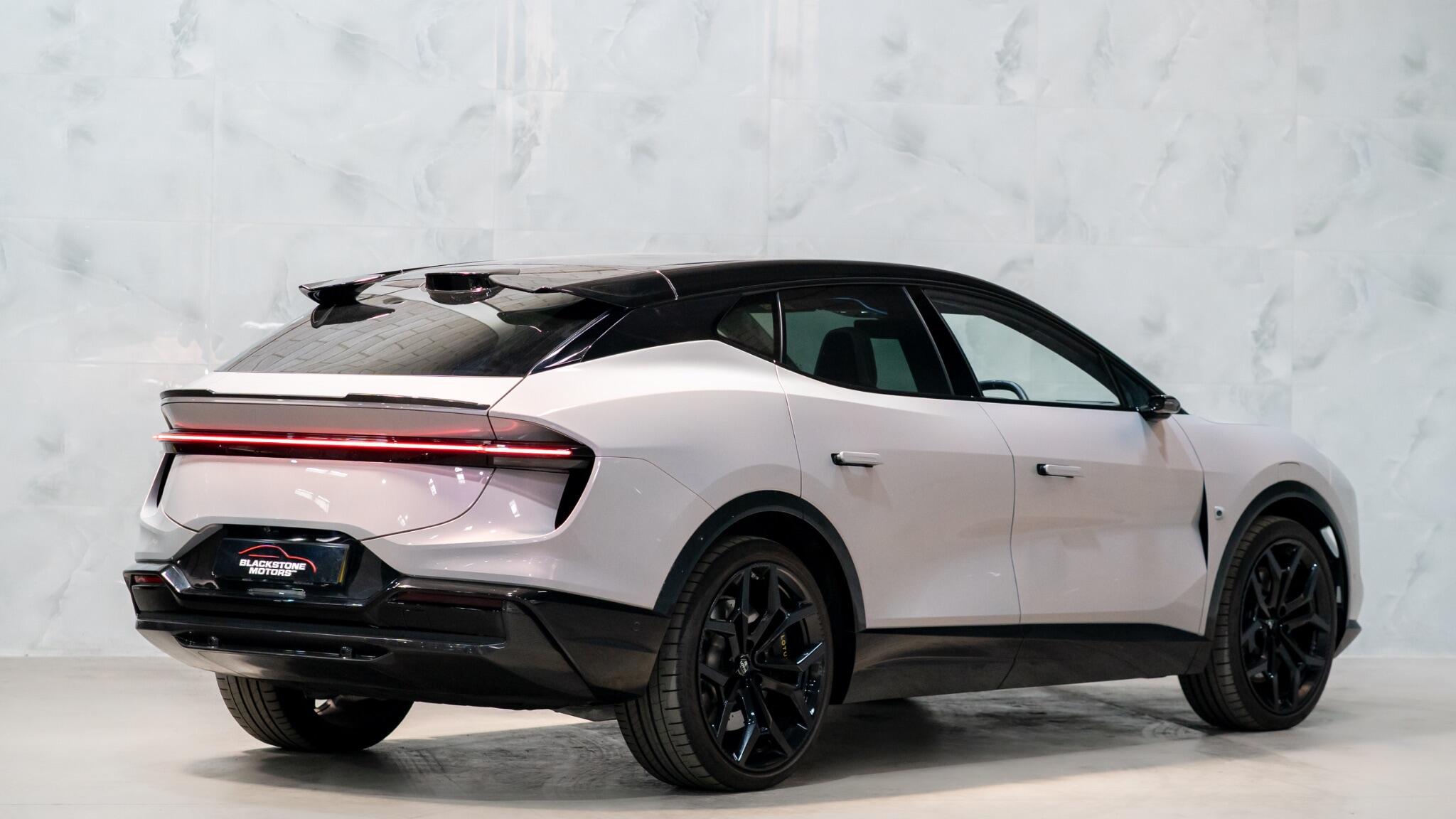Lotus Eletre view 8