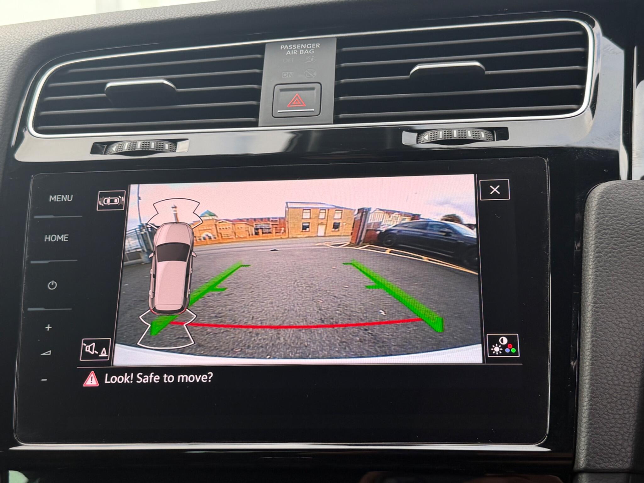 Volkswagen Golf view 22
