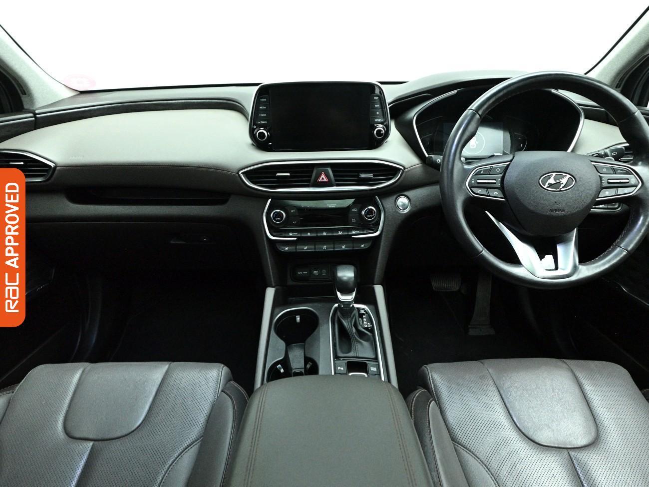 Hyundai Santa FE view 2