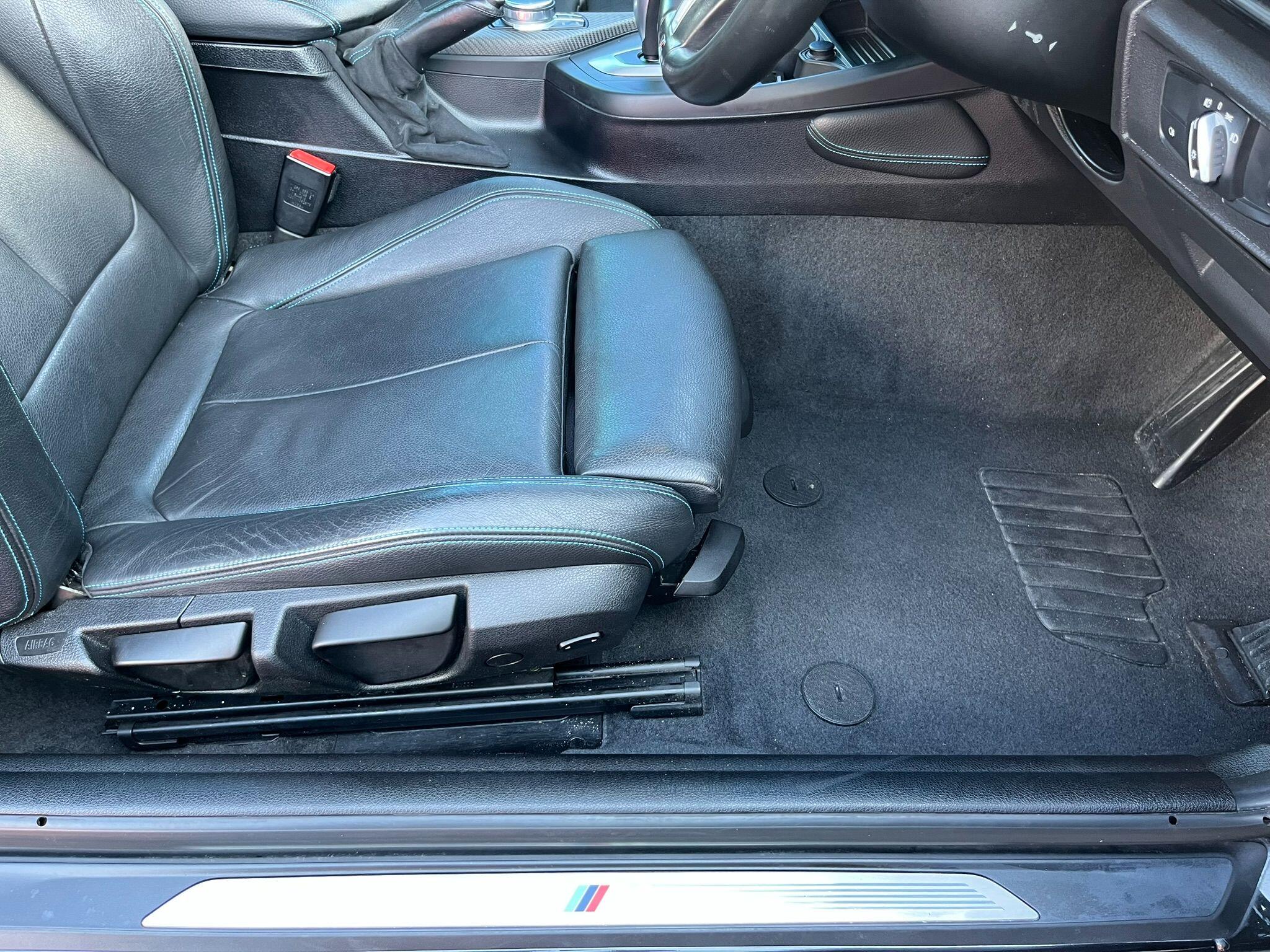 BMW M2 view 11
