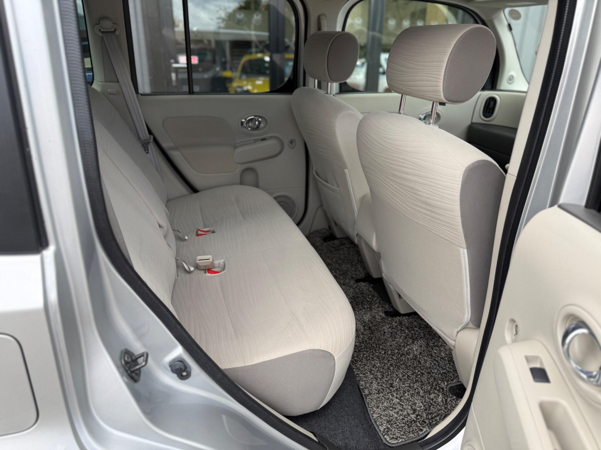Nissan Cube view 39