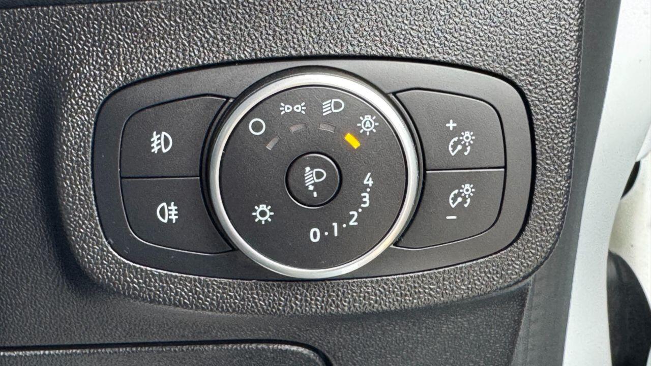 Ford Fiesta view 30