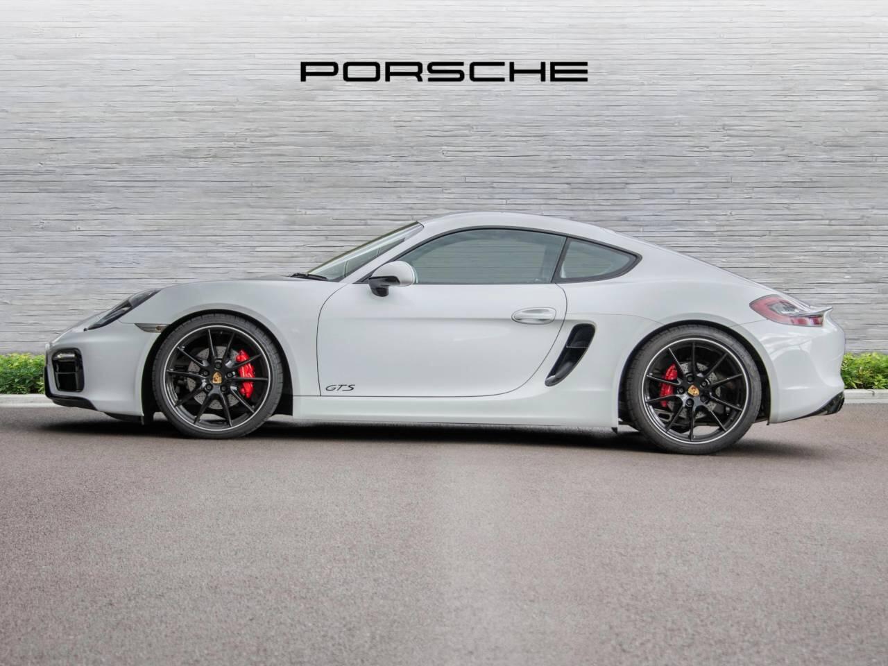 Porsche Cayman view 2