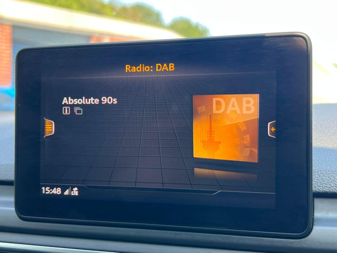 Audi A4 view 28