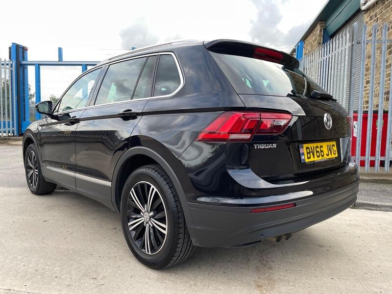 2016 Volkswagen Tiguan image 4