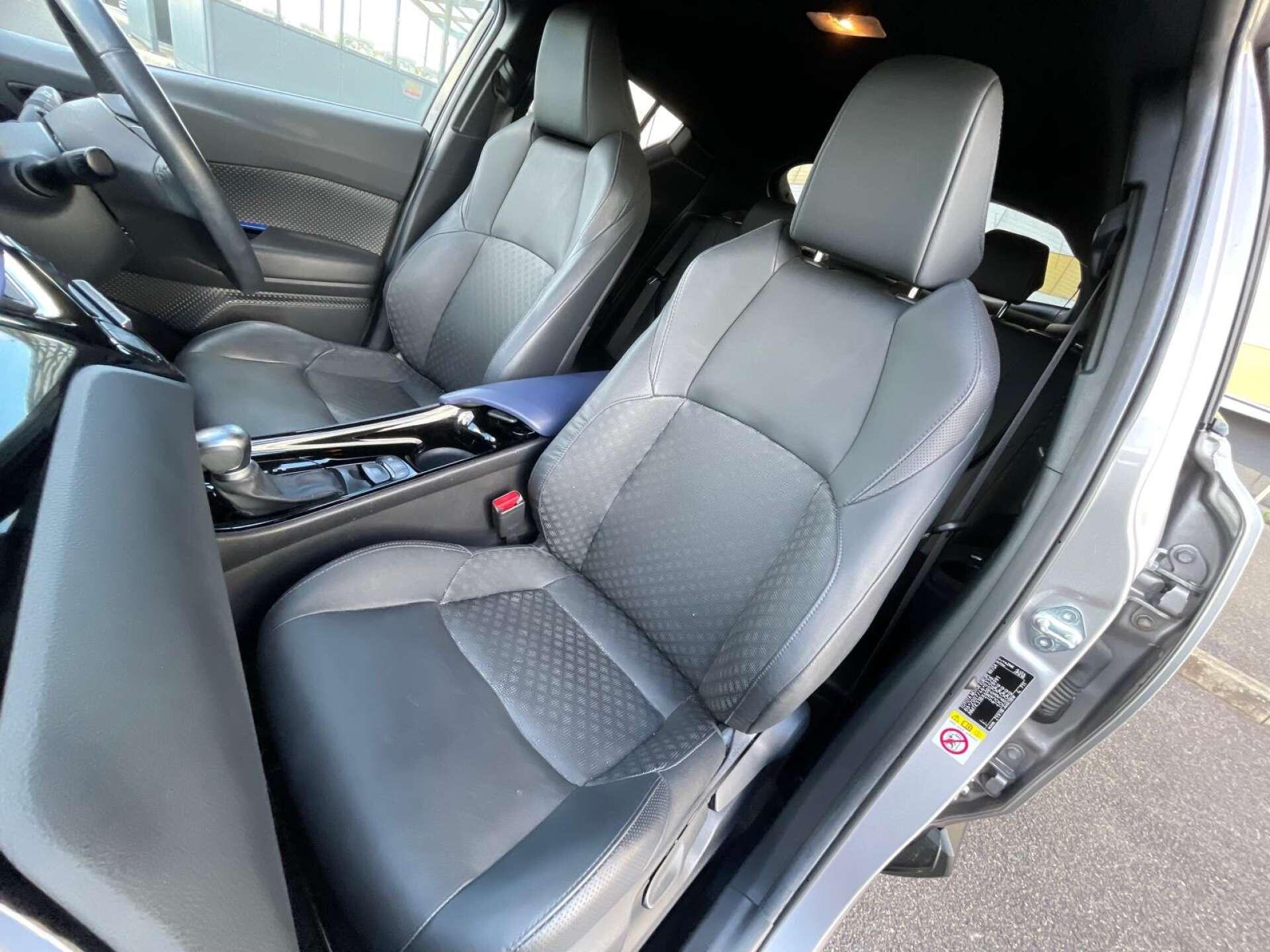 Toyota C-HR view 37