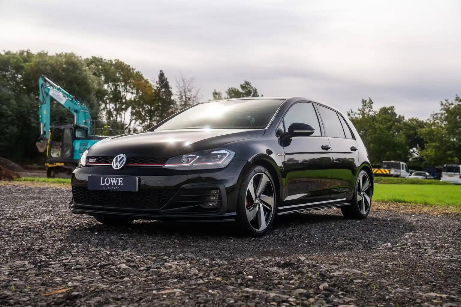 Volkswagen Golf view 7