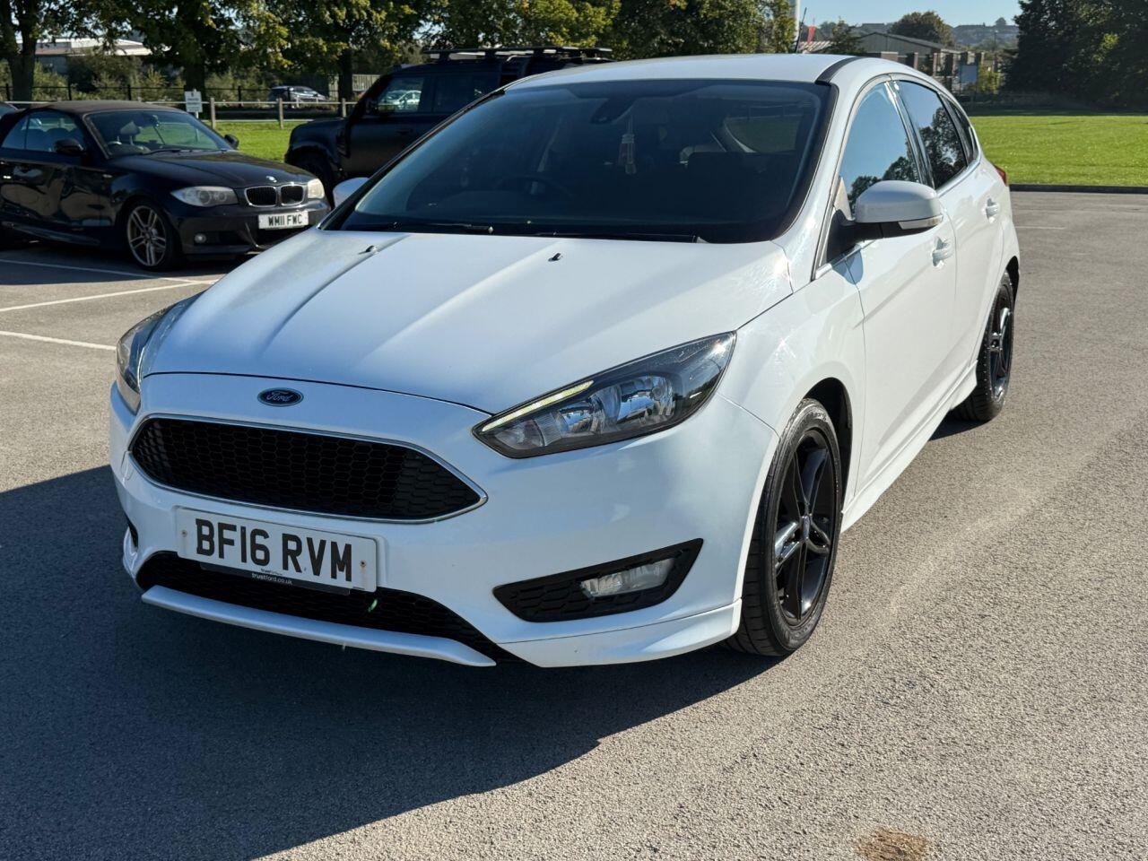 Ford Focus view 46