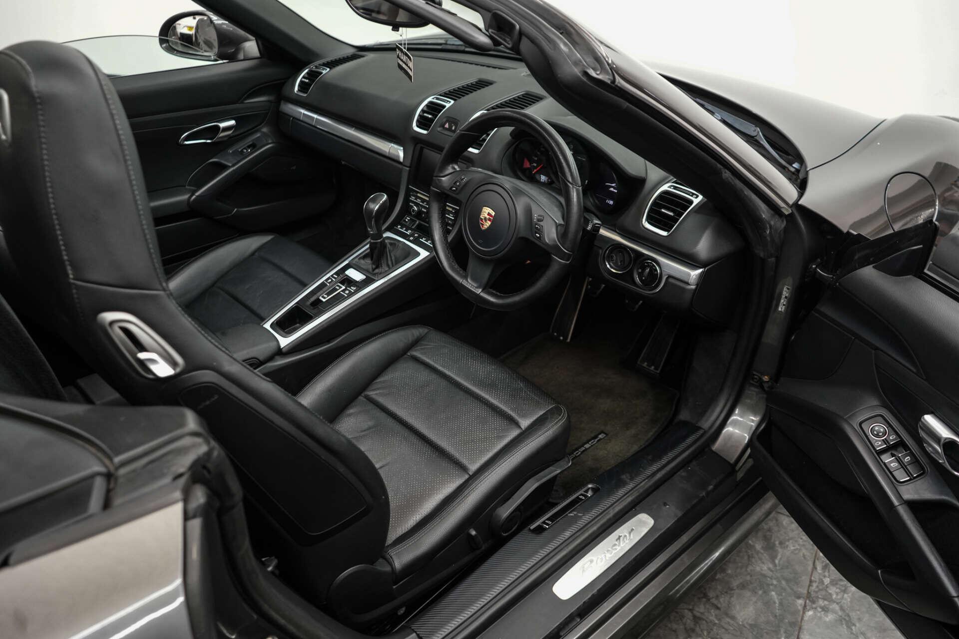Porsche Boxster view 17