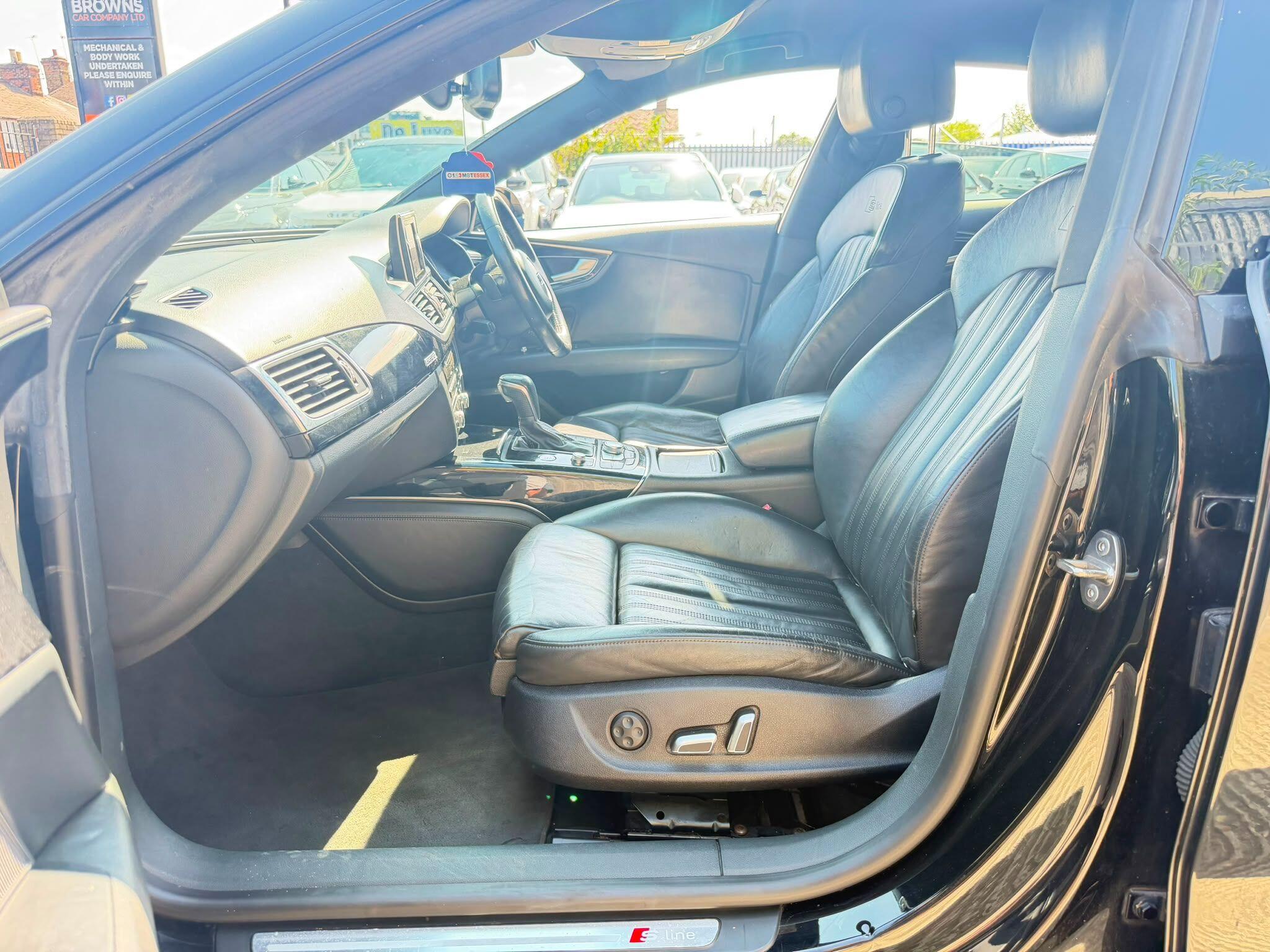 Audi A7 view 17