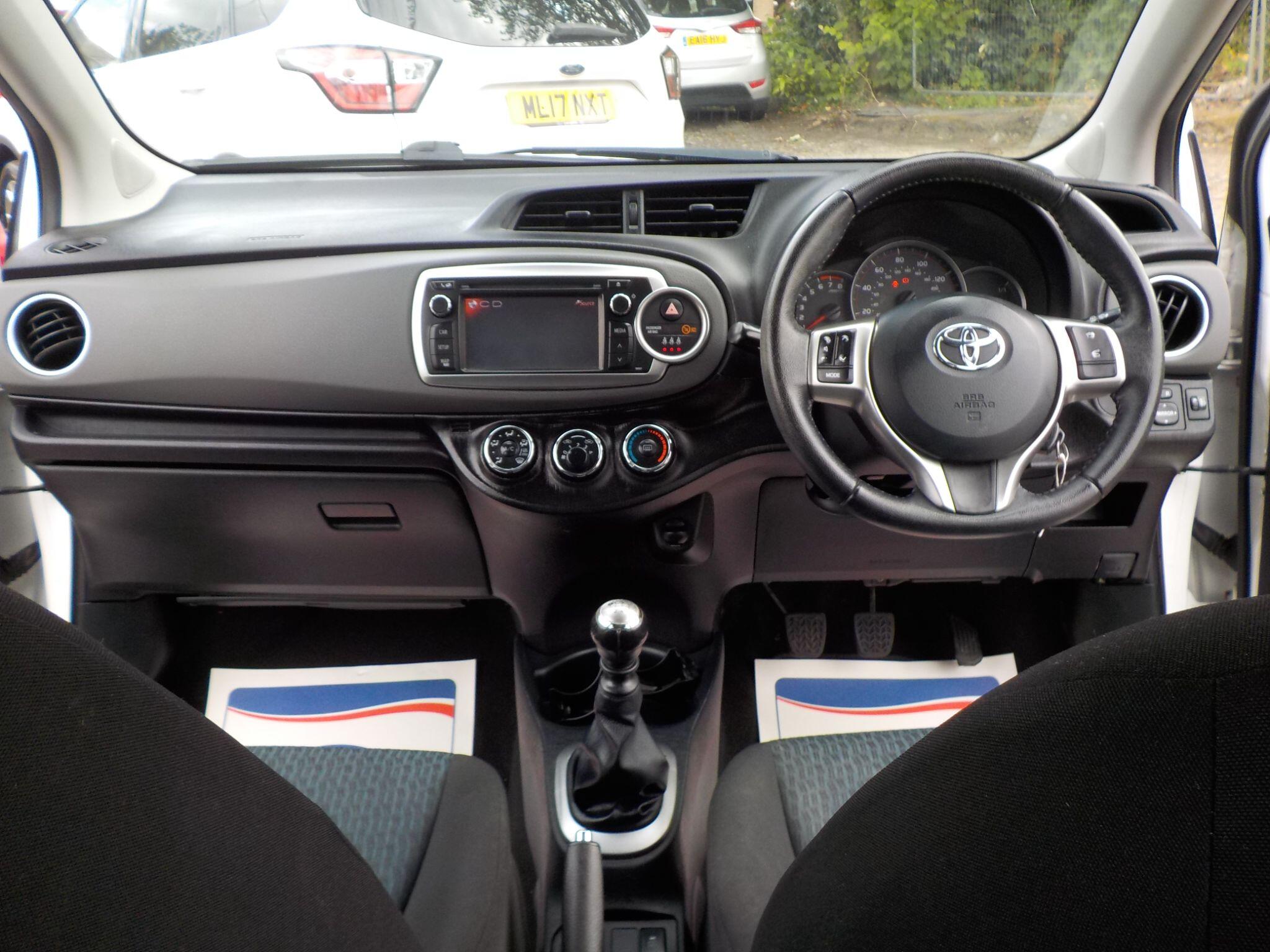 Toyota Yaris 1.33 Dual VVT-i TR Euro 5 5dr