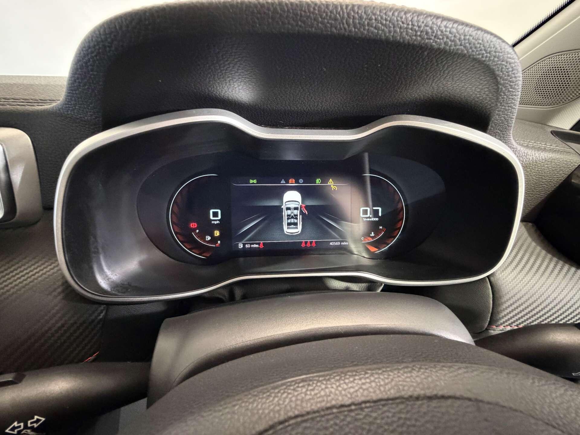 MG ZS view 27