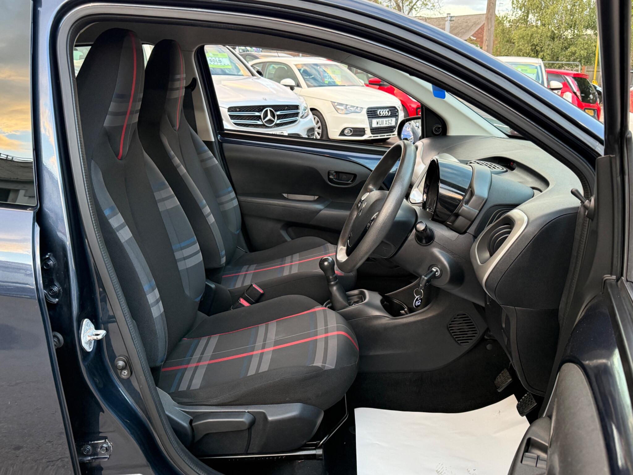 Peugeot 108 - Image 27