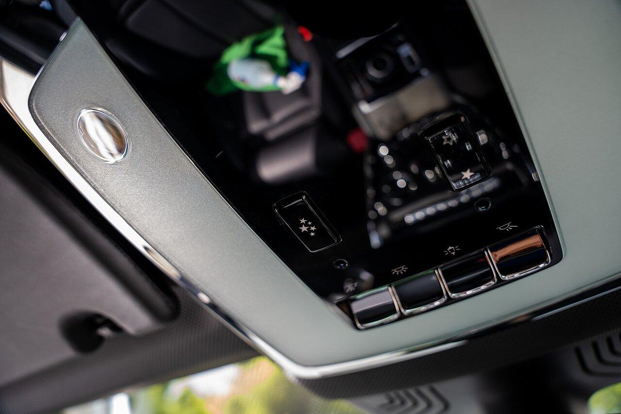 Rolls-Royce Cullinan view 85