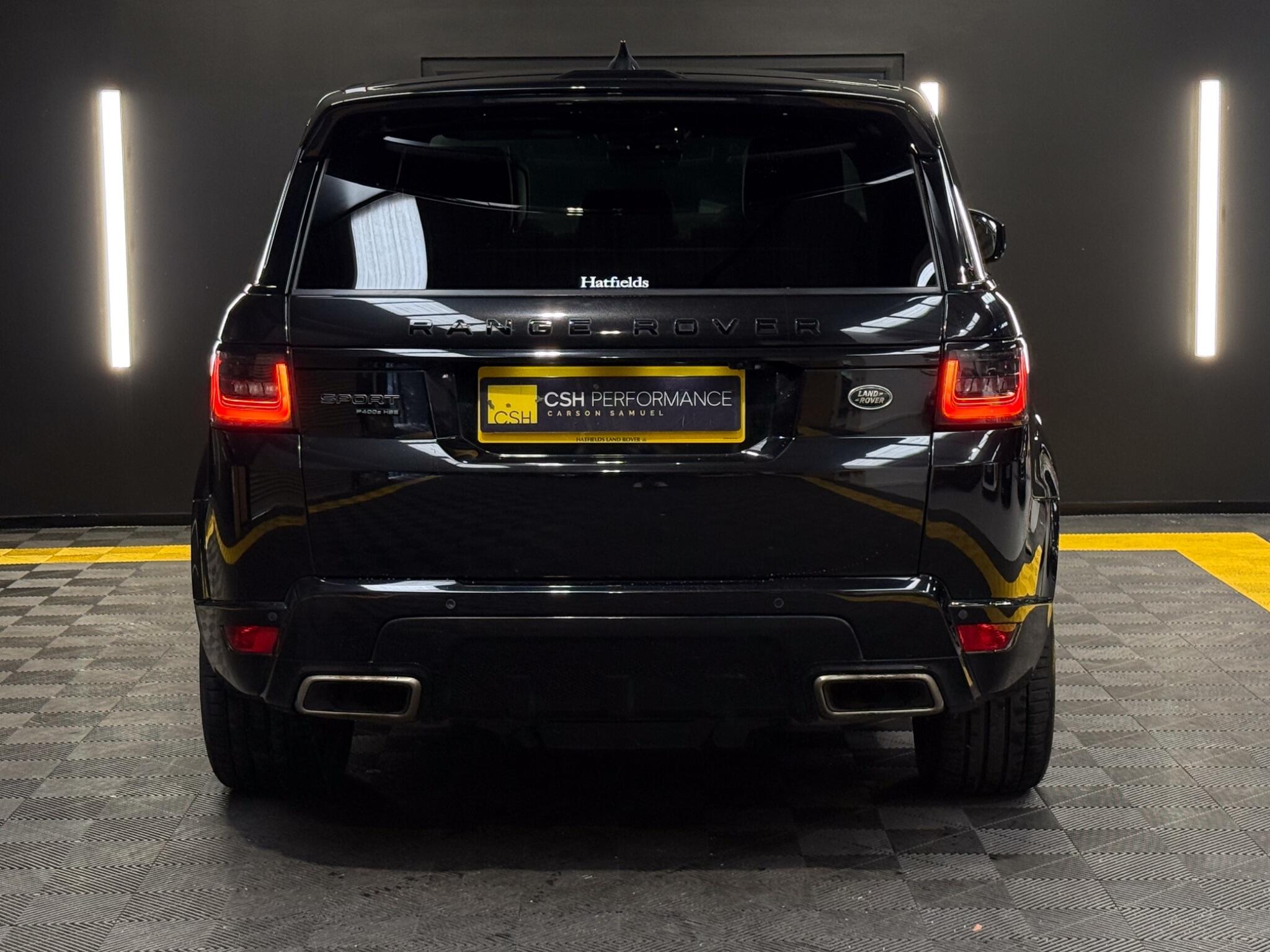 Land Rover Range Rover Sport view 4
