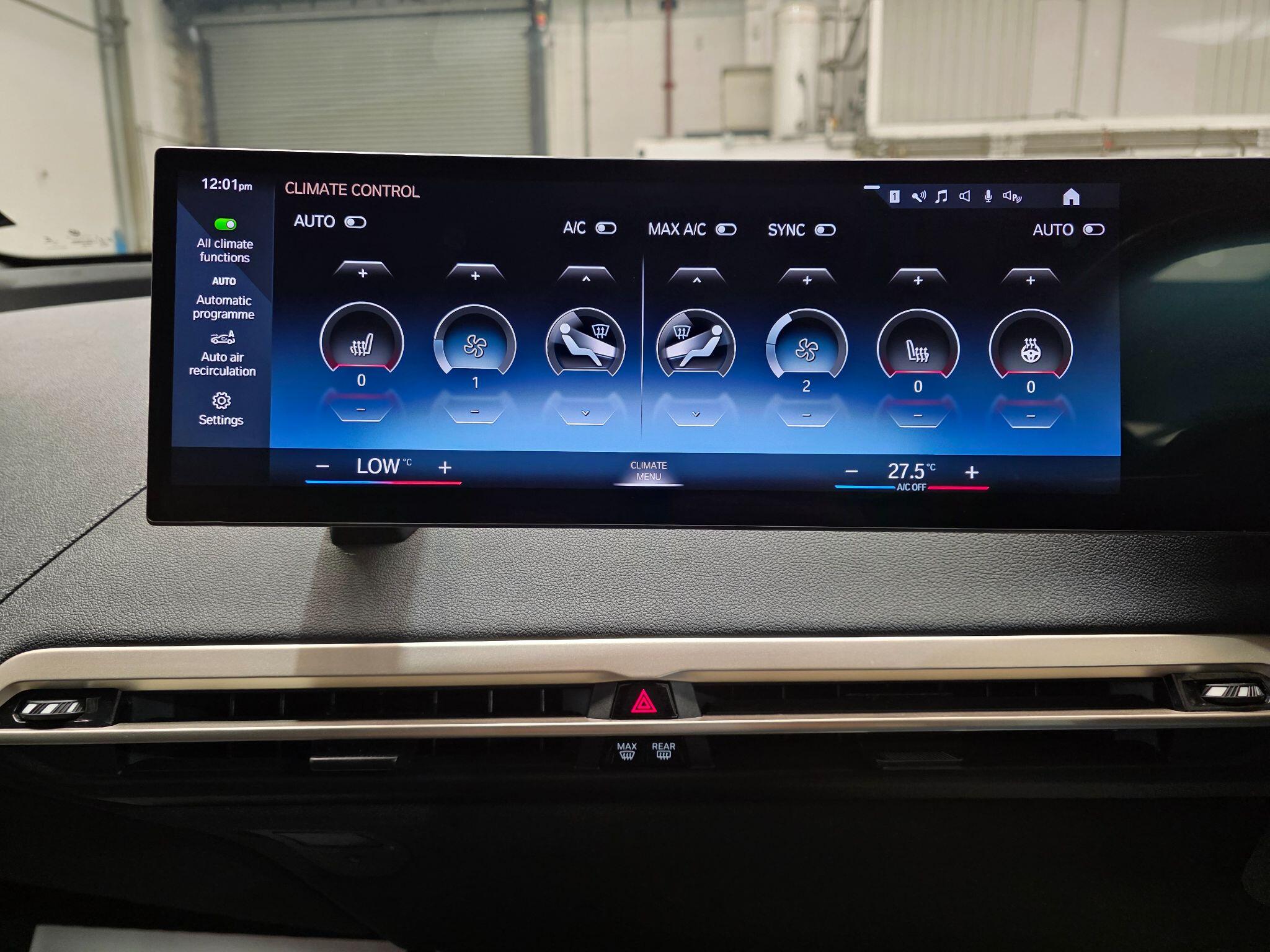 BMW Ix view 12