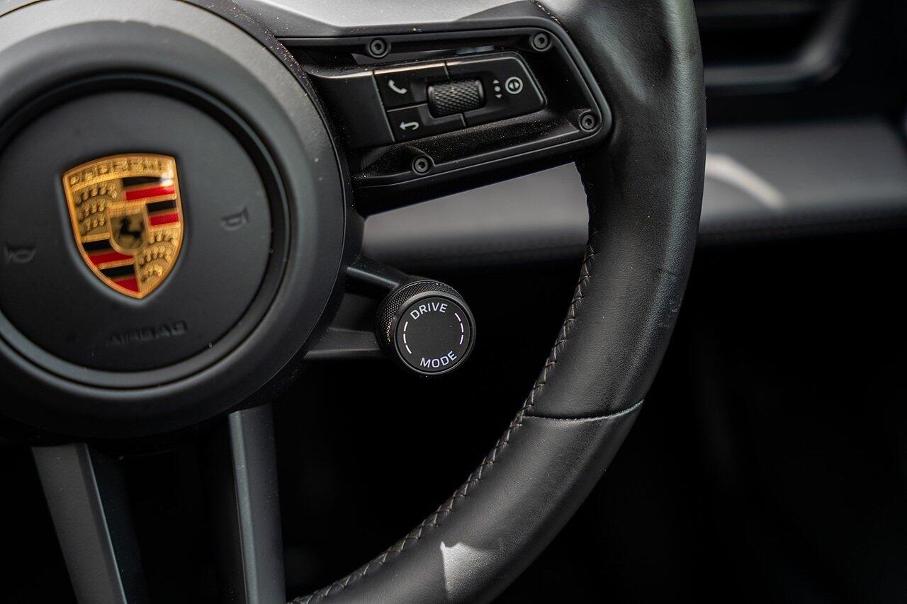 Porsche Taycan view 76