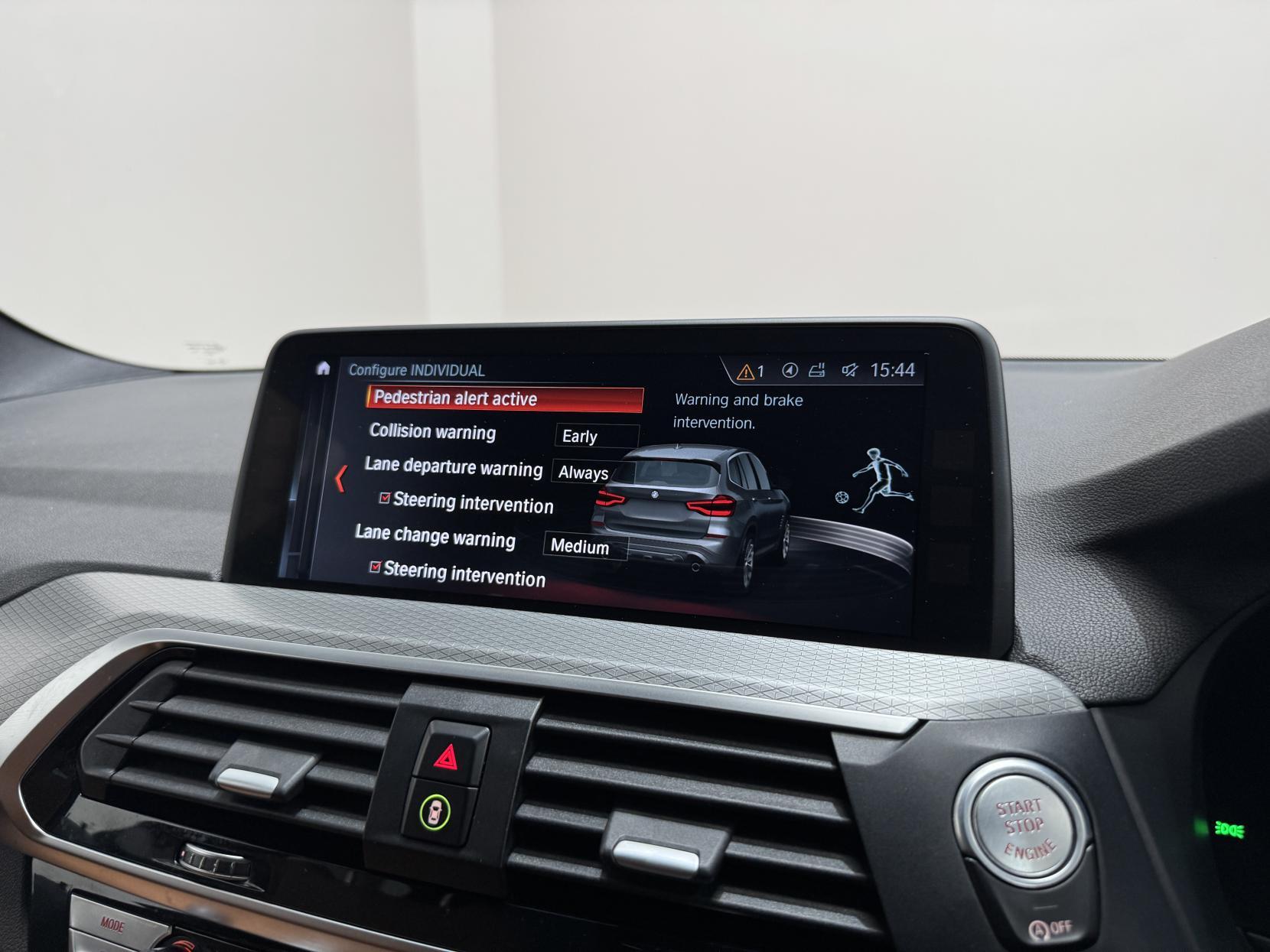 BMW X3 view 33