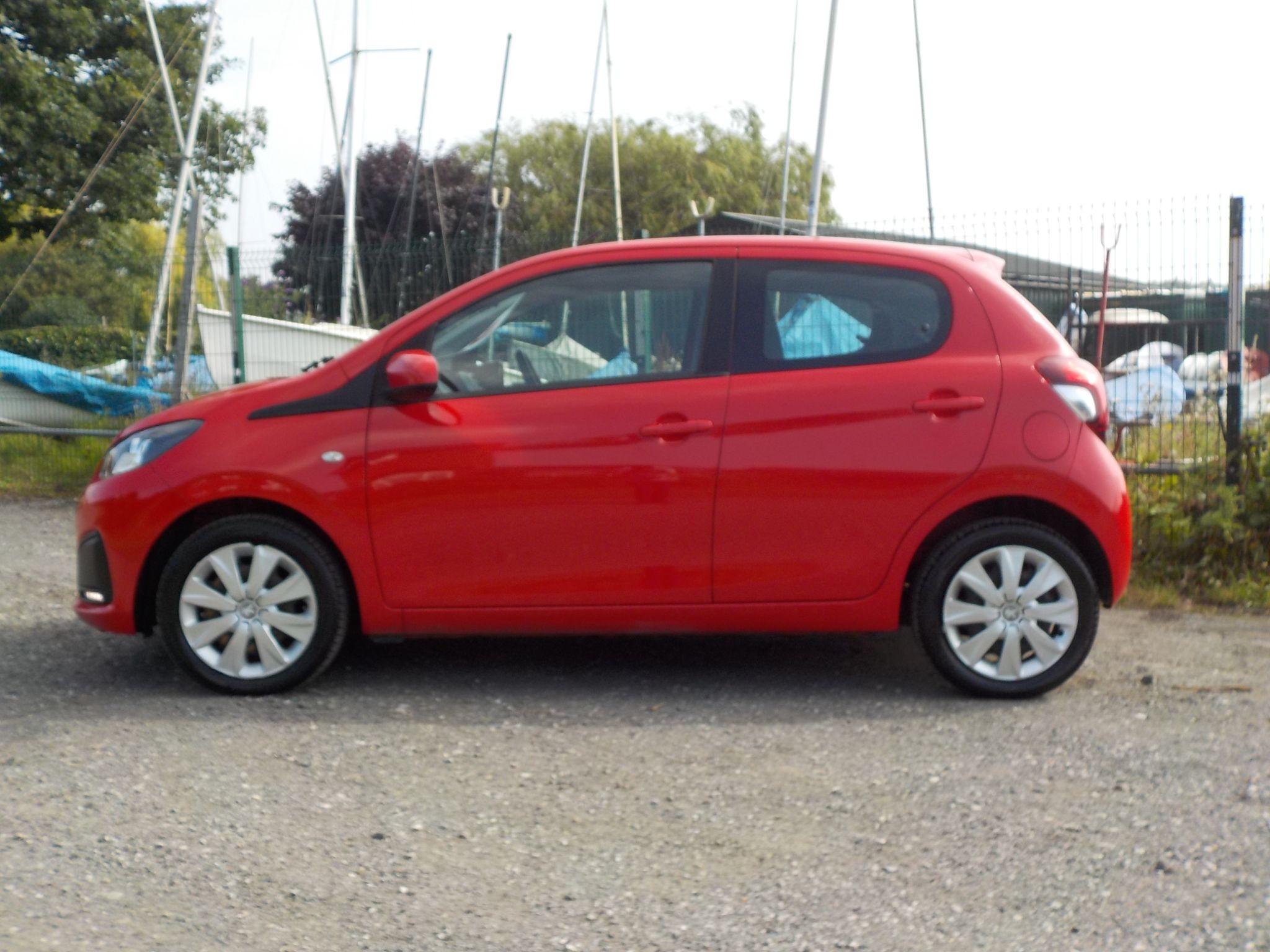 Peugeot 108 1.0 Active Euro 6 5dr