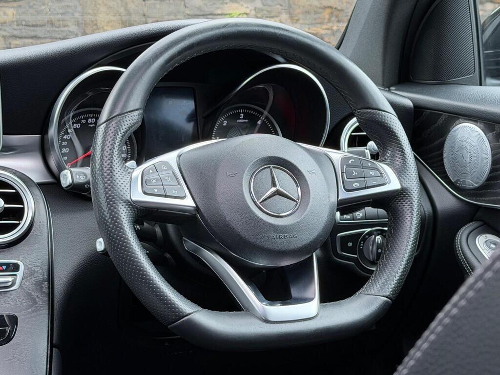 Mercedes-Benz GLC view 28