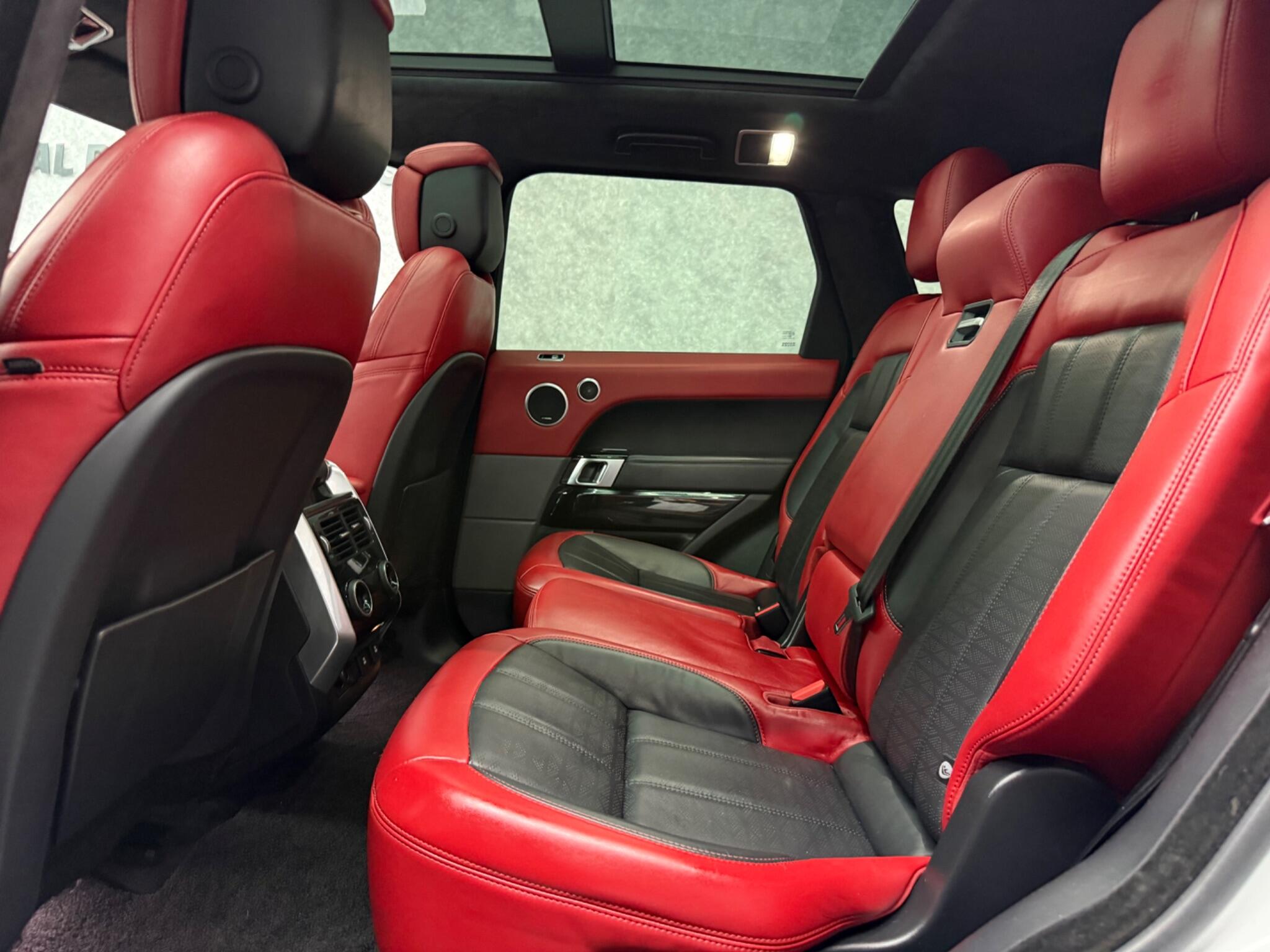 Land Rover Range Rover Sport view 9