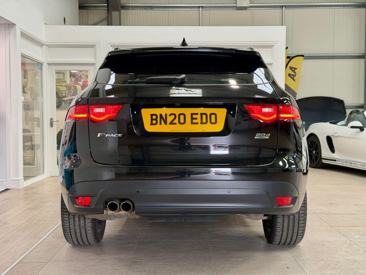 Jaguar F-Pace view 18