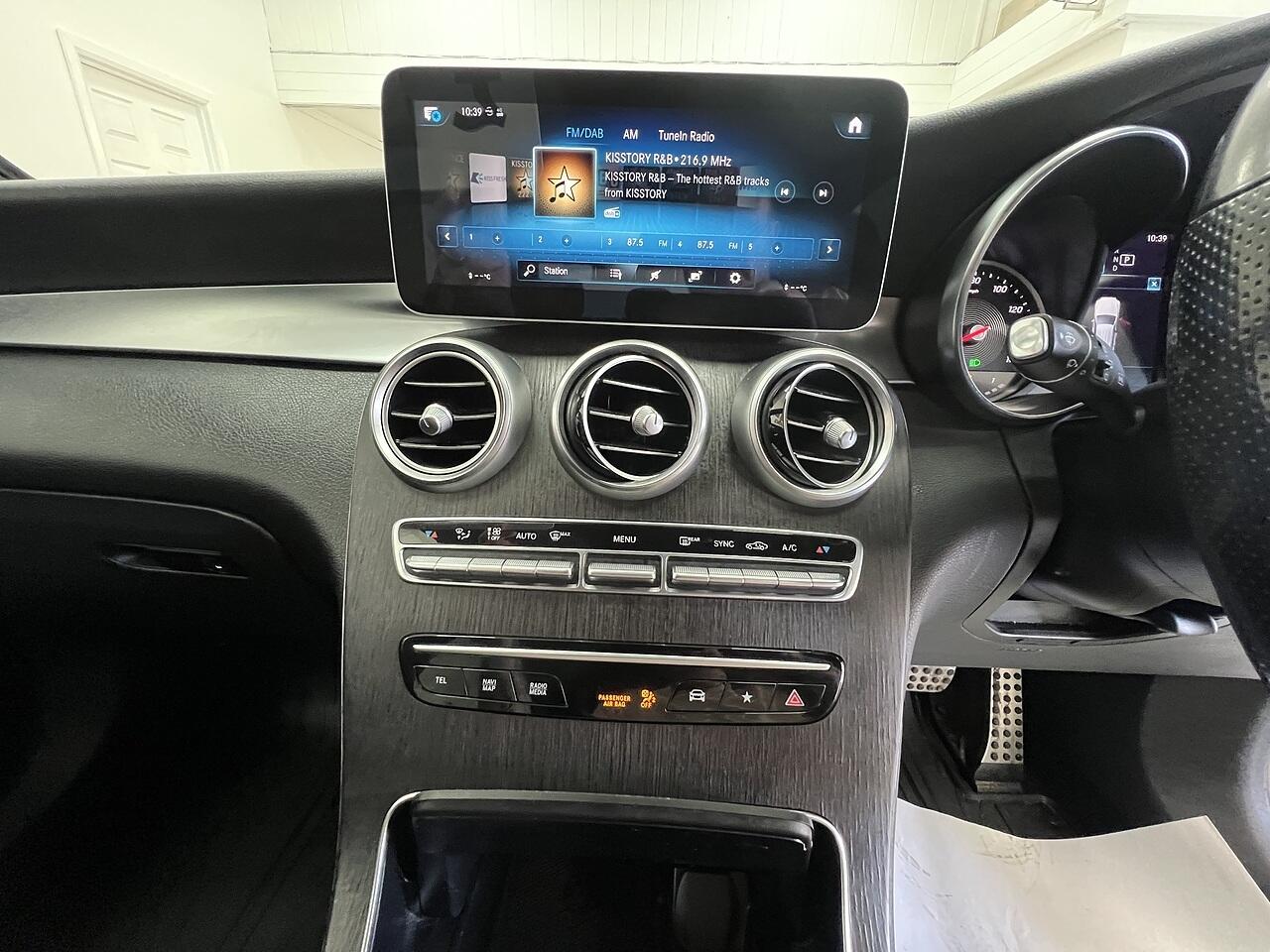 Mercedes-Benz GLC view 13