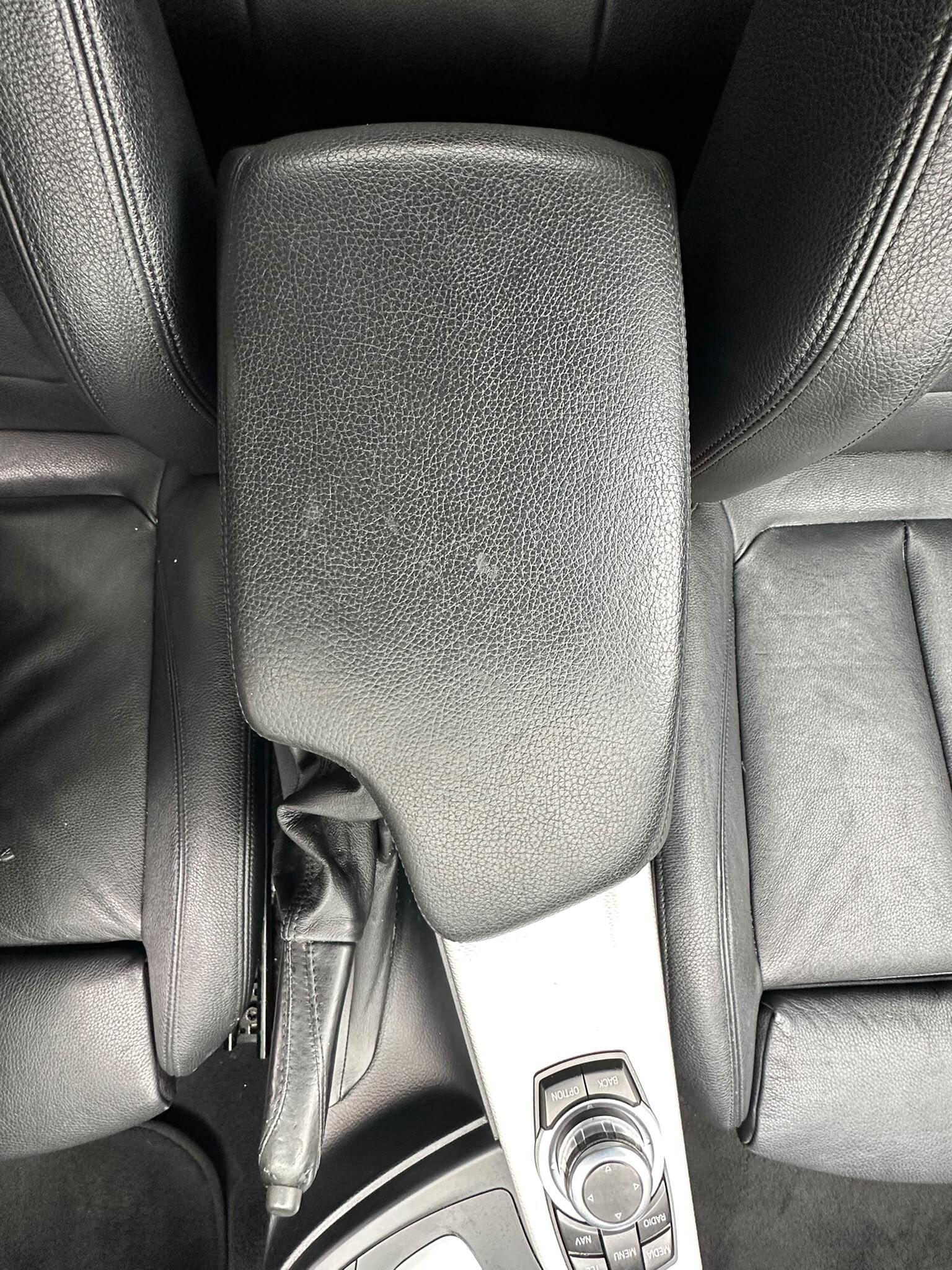 BMW 3 Series view 23
