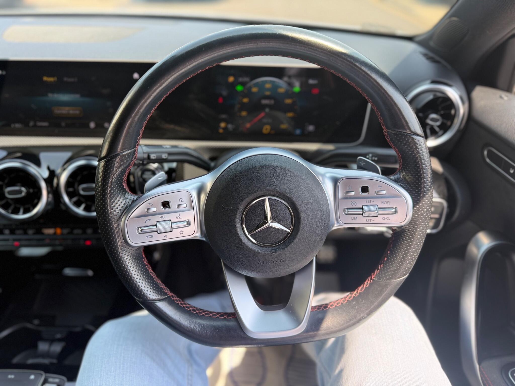 Mercedes-Benz A-Class view 28