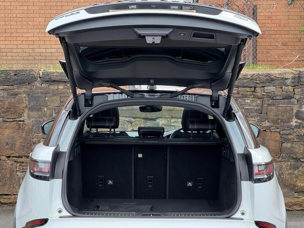 Land Rover Range Rover Velar view 22