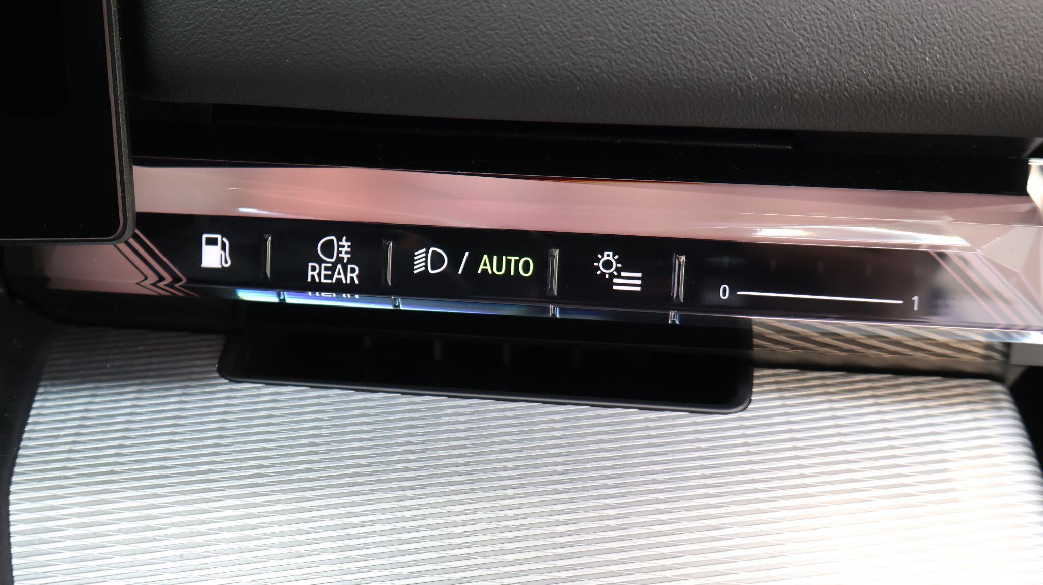 BMW 5 Series view 34