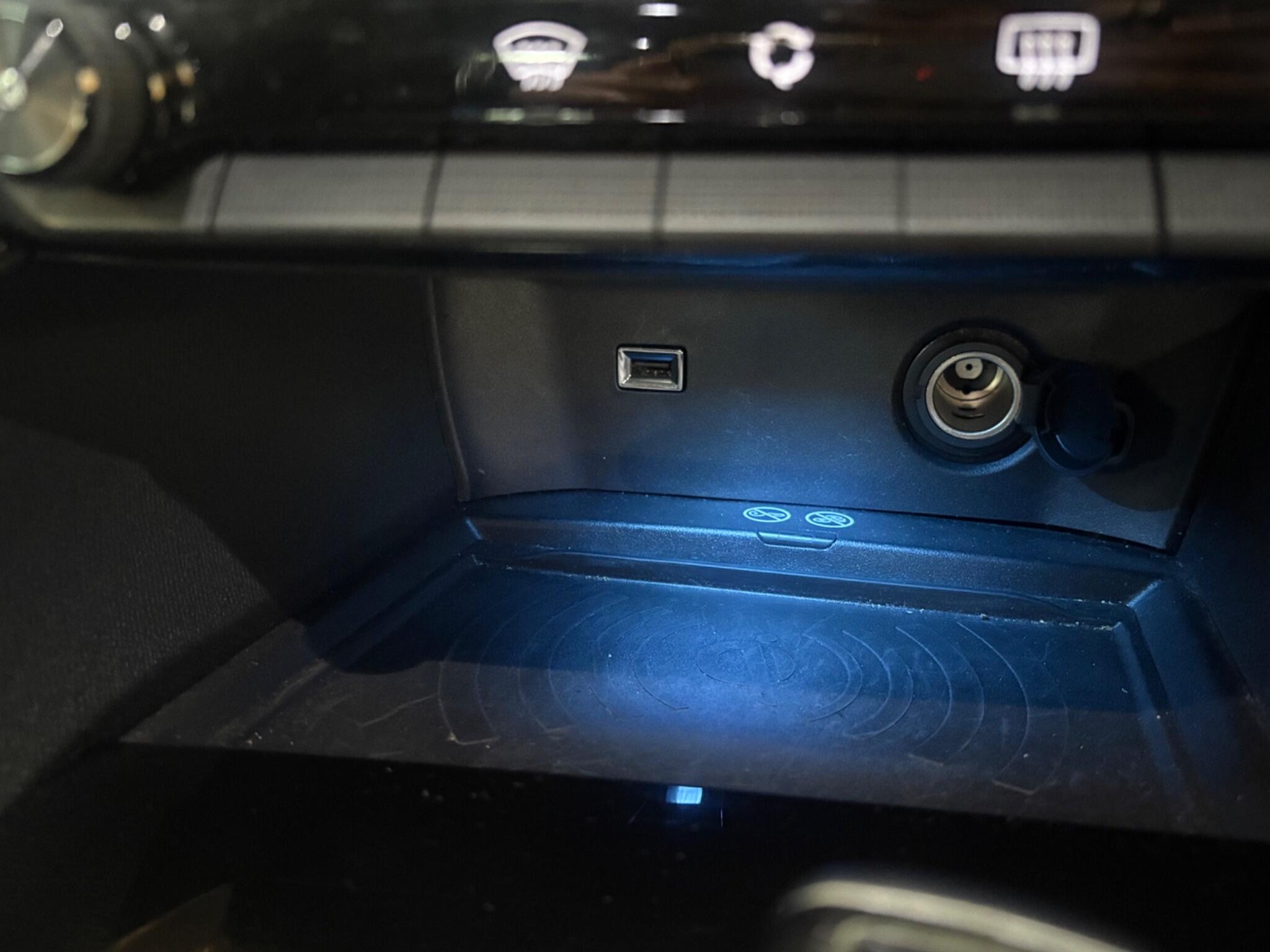 Peugeot 5008 view 21