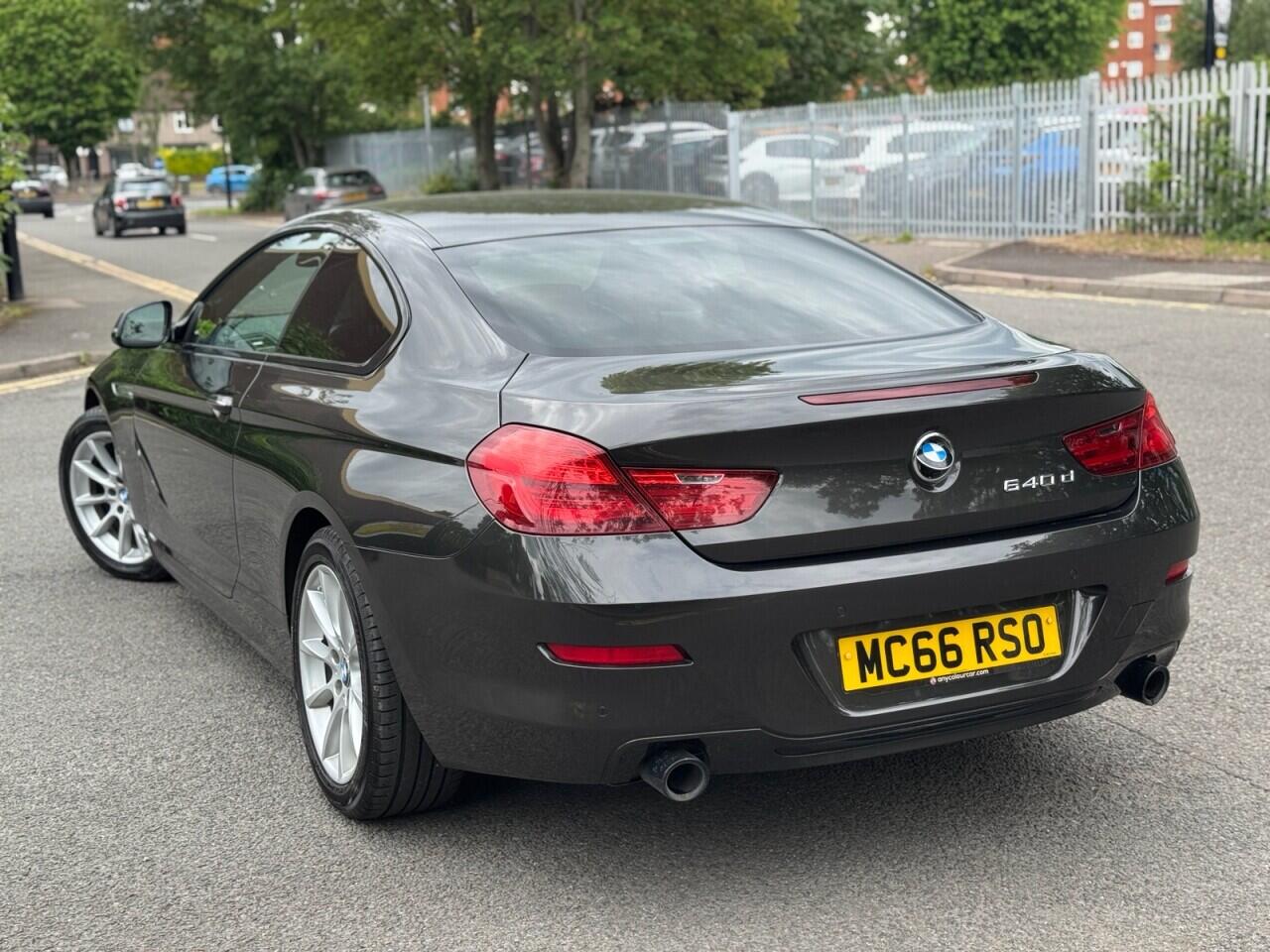 BMW 6 Series view 6