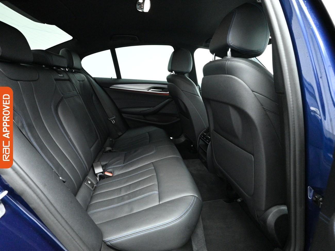 BMW 5 Series view 13