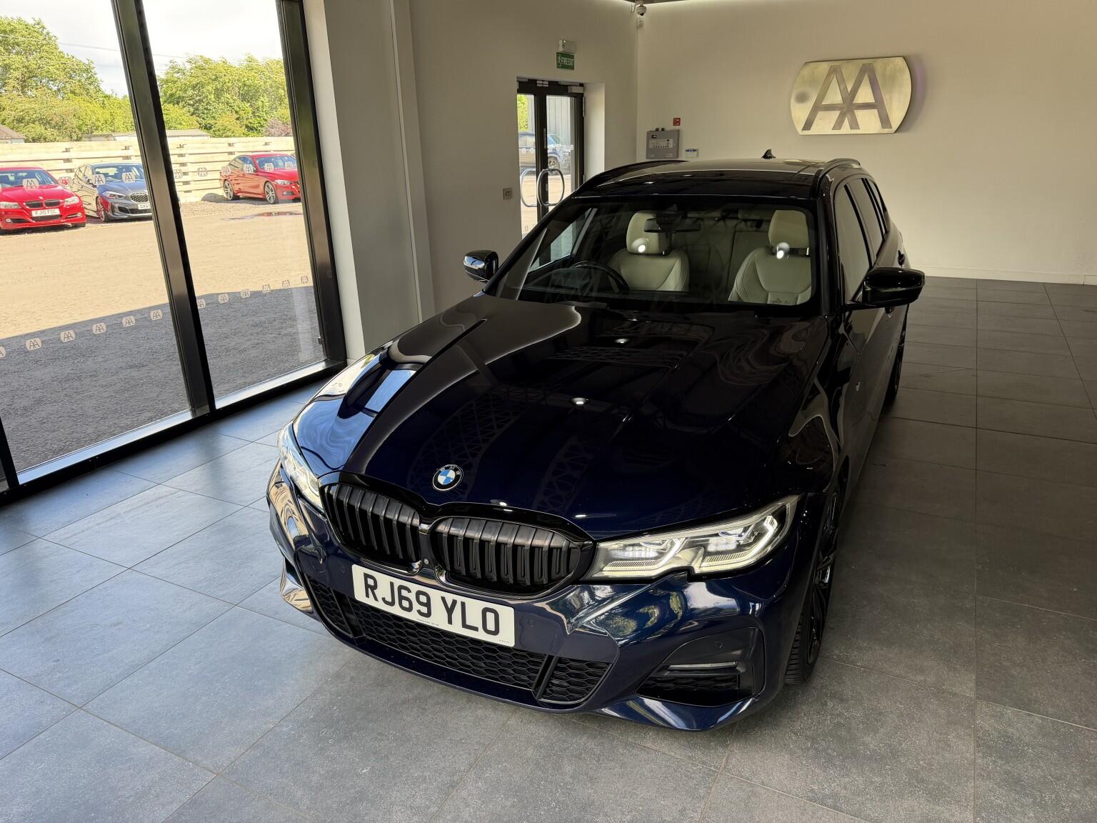BMW 3 Series view 51