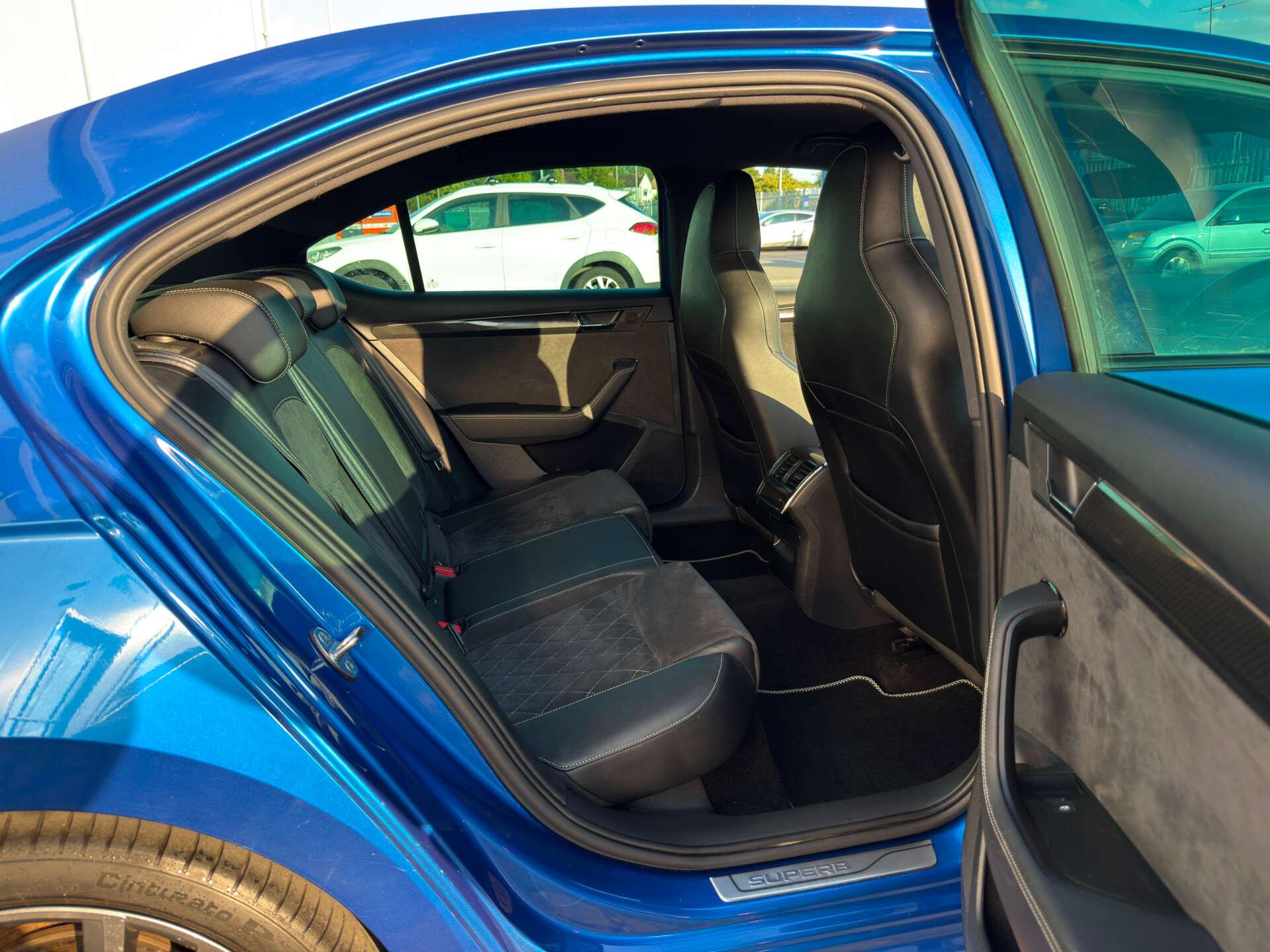 Skoda Superb view 28
