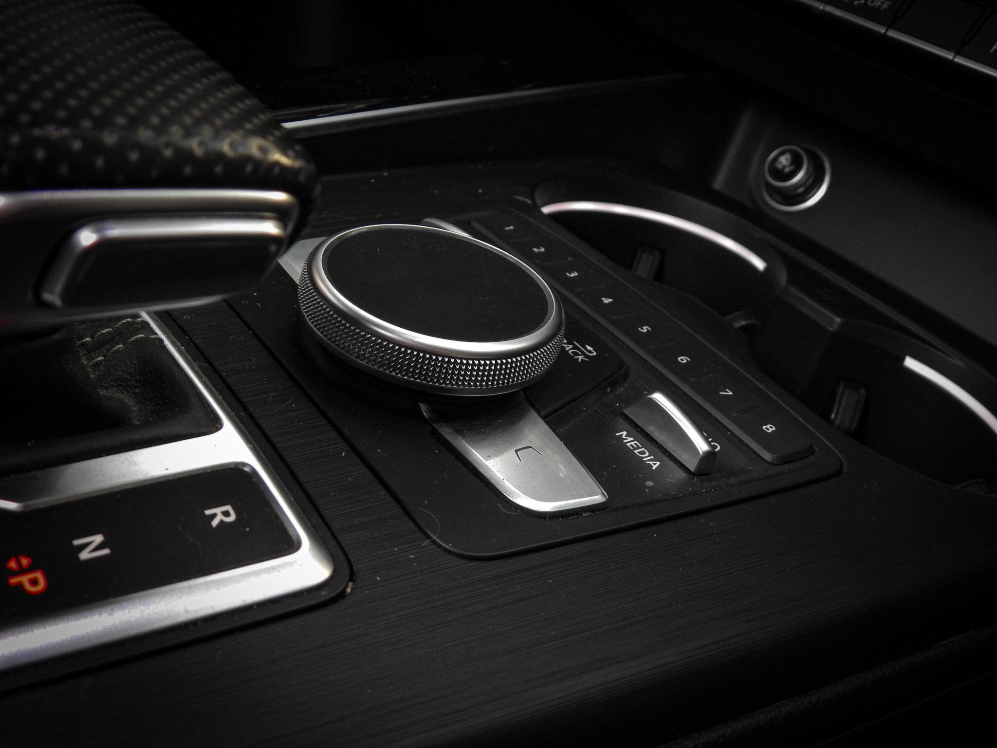 Audi A4 view 30