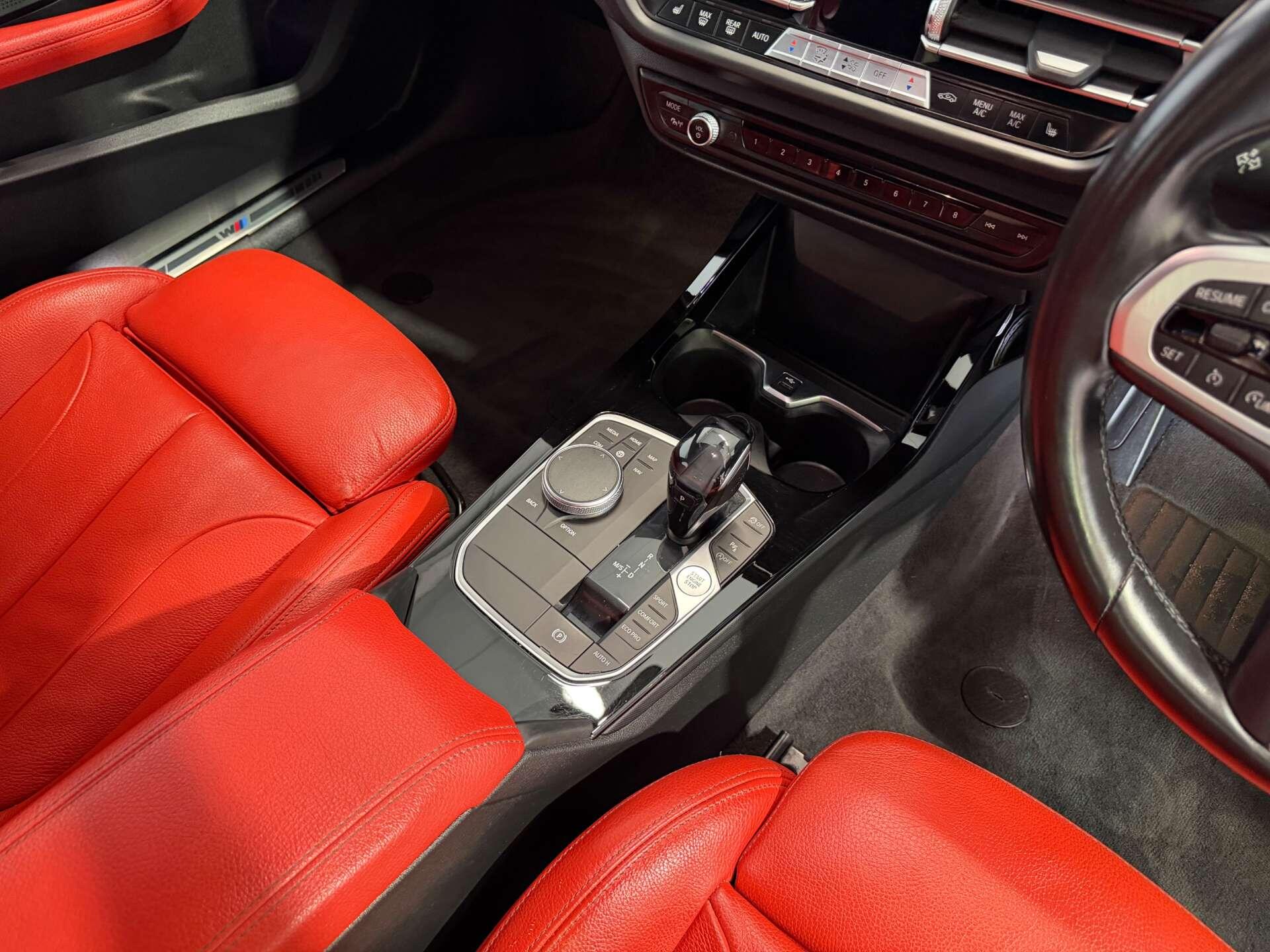 BMW 1 Series view 18