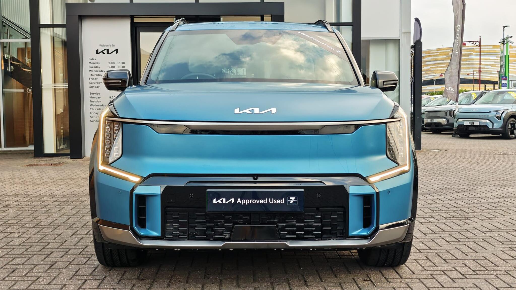 Kia Ev9 view 3