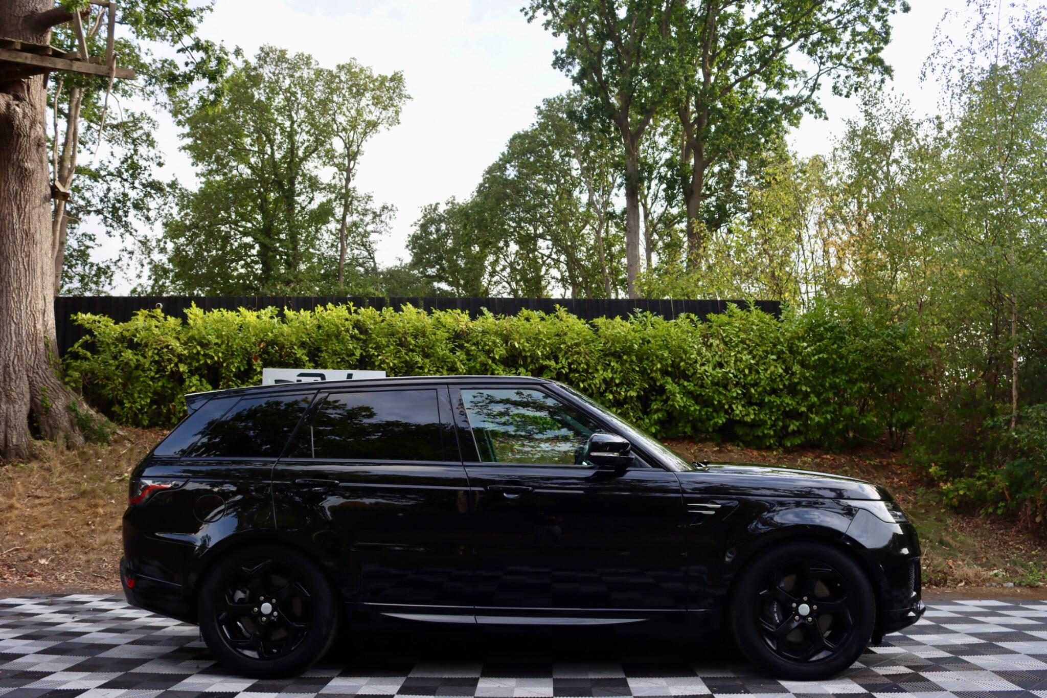 Land Rover Range Rover Sport view 35