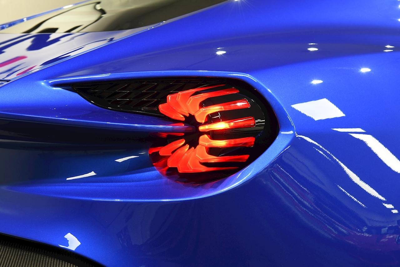 Aston Martin Vanquish view 51
