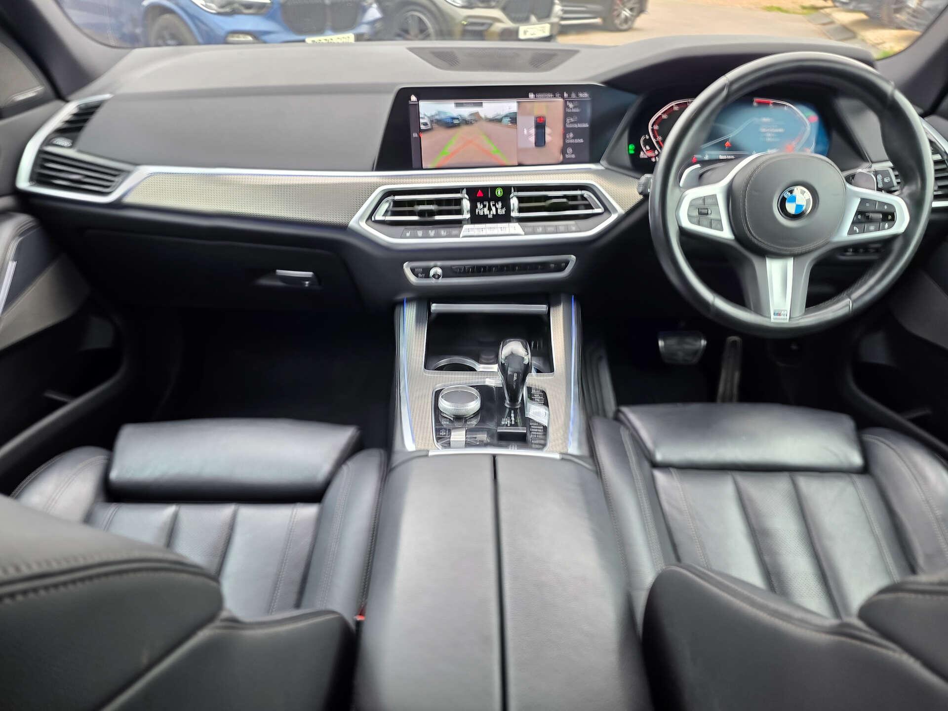 BMW X5 view 17