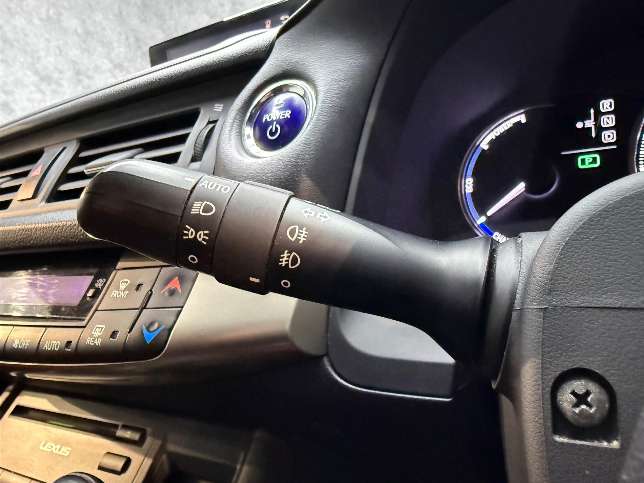 Lexus CT view 20