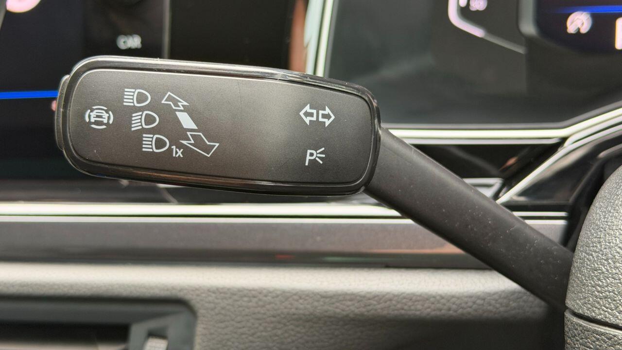 Volkswagen Taigo view 19