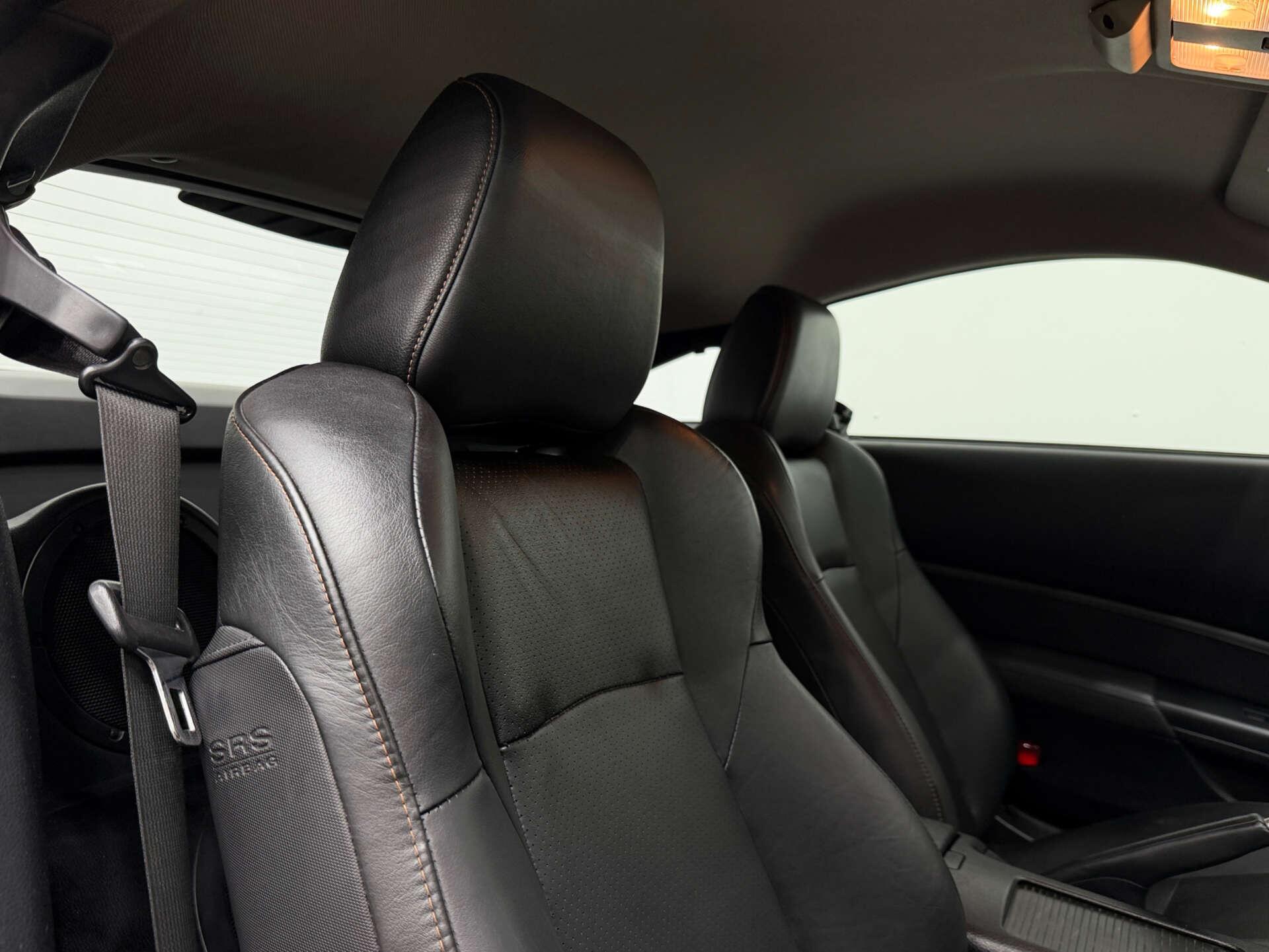Nissan 350Z view 13