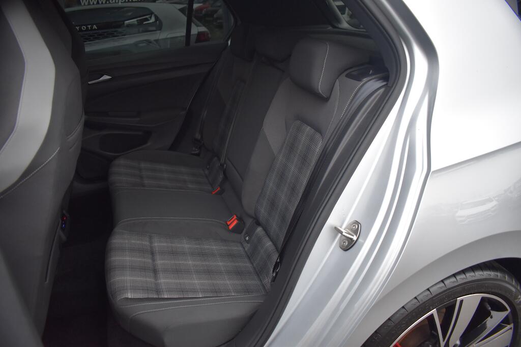 Volkswagen Golf view 13