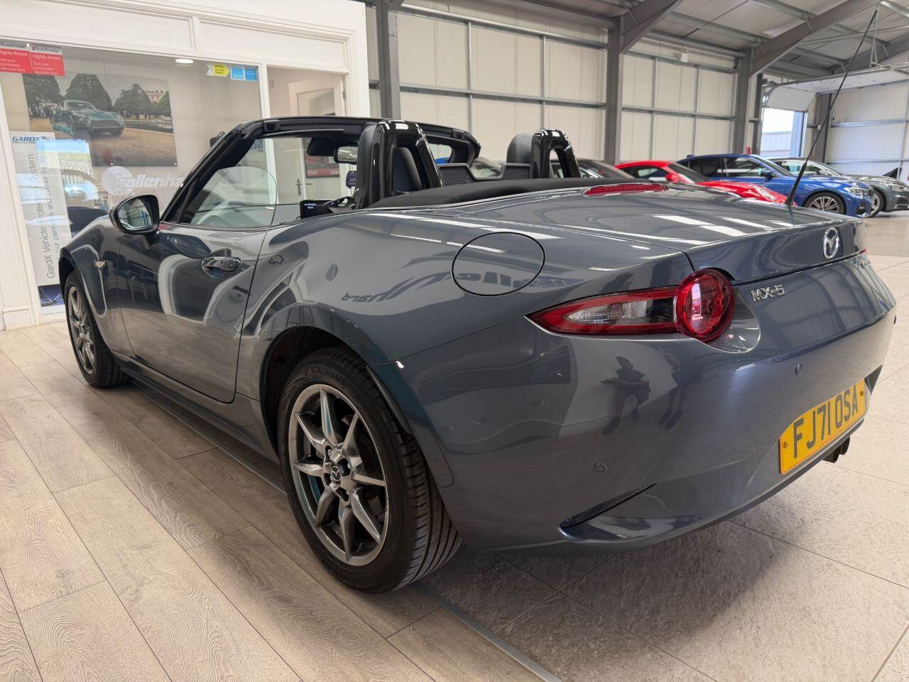 Mazda Skyactiv-G view 21