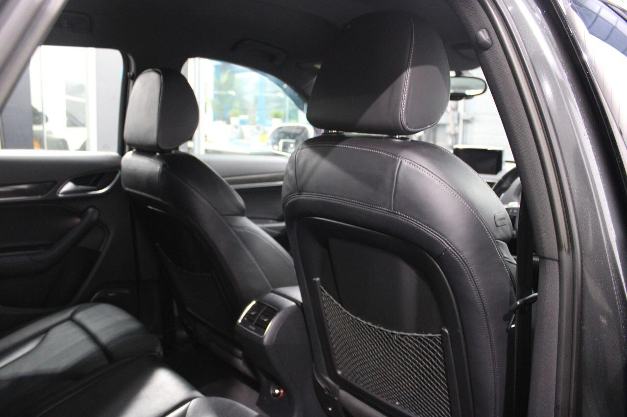Audi RS Q3 view 28